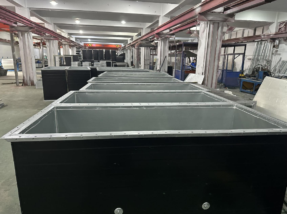 風(fēng)管生產(chǎn)車(chē)間照片